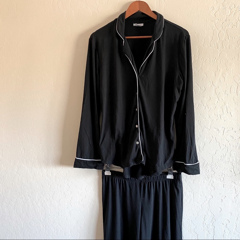 Black pajama set